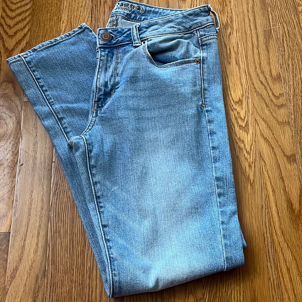 Ae skinny jeans 8 short